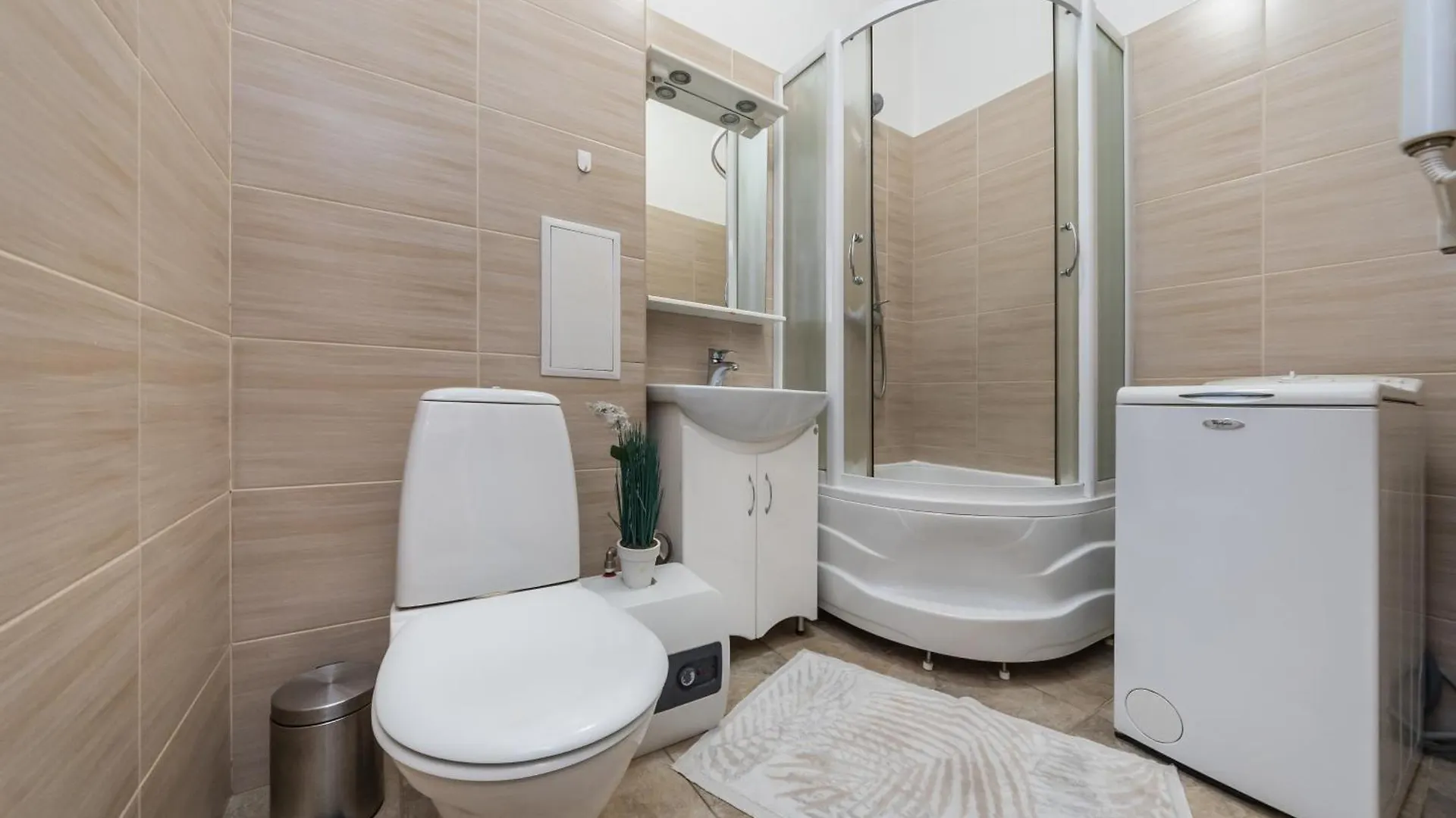 1 Bedroom Apartment Saksaganskogo 57A  基輔