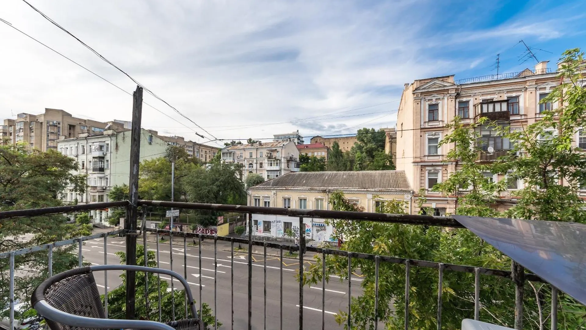 1 Bedroom Apartment Saksaganskogo 57A 0*, Kyjev Ukrajina